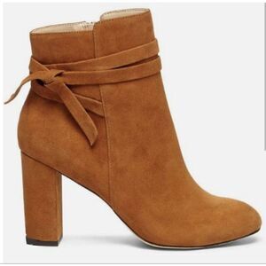 SOLE SOCIETY Flynn Suede Ankle Boot Size 8.5